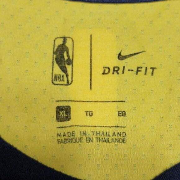 Nike Dri-Fit NBA LS Yellow Milwaukee Bucks Jersey - Size XL - Picture 6 of 7